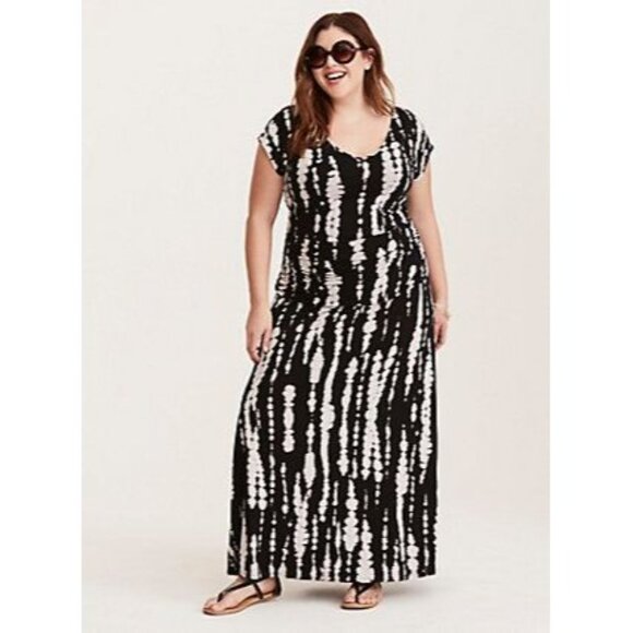 Torrid Black & White Tie-Dye Maxi Dress Size 1X 16 Plus Summer Vacation Stretch - Picture 1 of 7